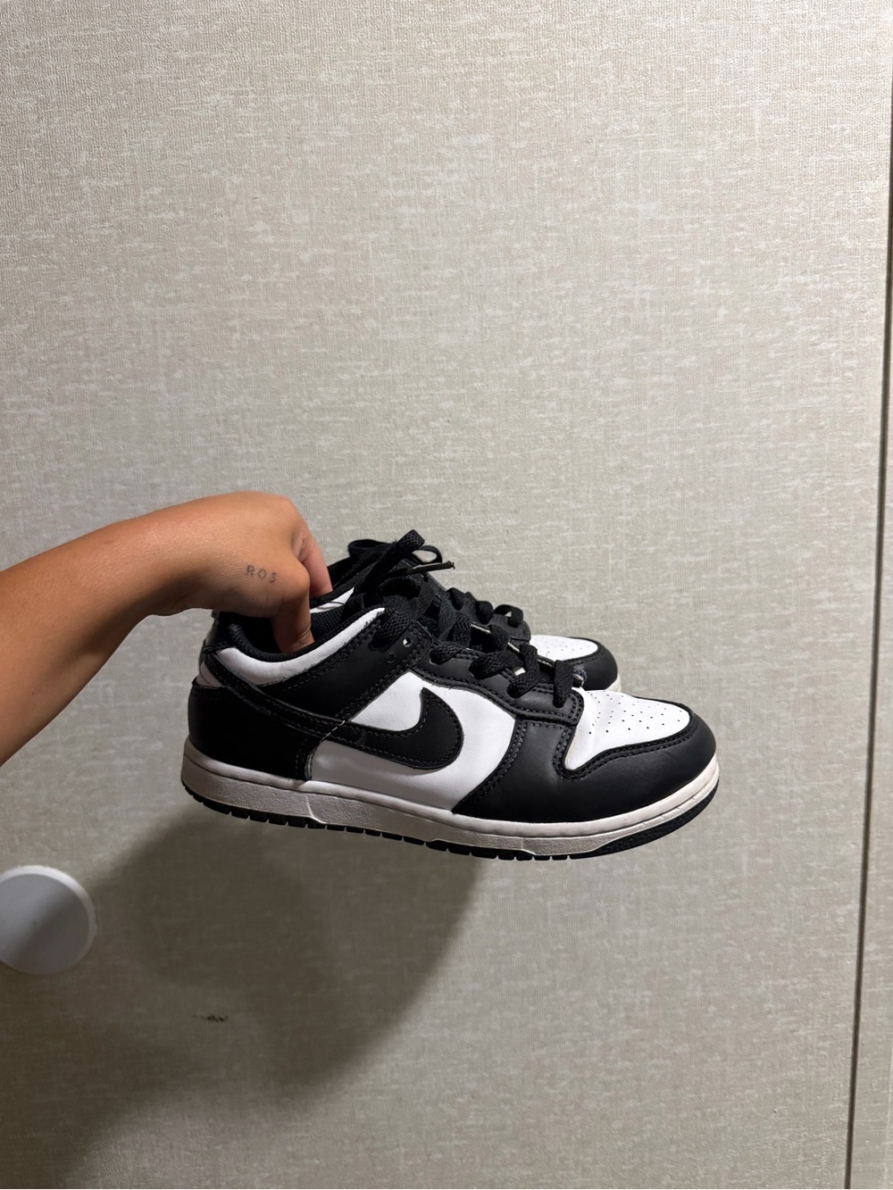 Nike Kids Black and White Low-Top Sneaker Shoes